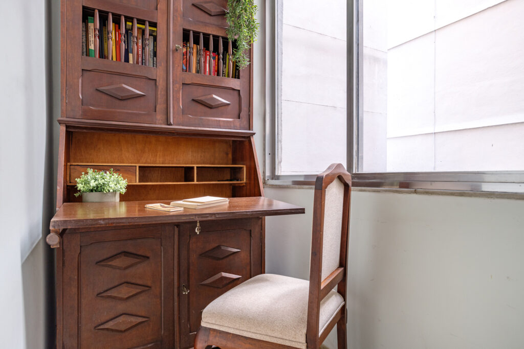 Contratos e Regras da Casa: O que Incluir para Evitar Problemas Legais